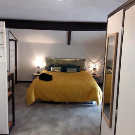La chambre d'à côté Doulezon Exterior foto
