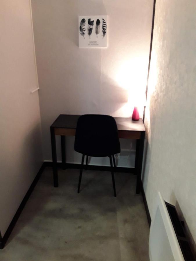 La chambre d'à côté Doulezon Exterior foto
